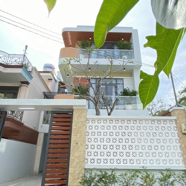 Bán nhà đẹp diện tích khủng 7,5x20m - Gò Vấp - 18,5 tỷ còn thương lượng-1